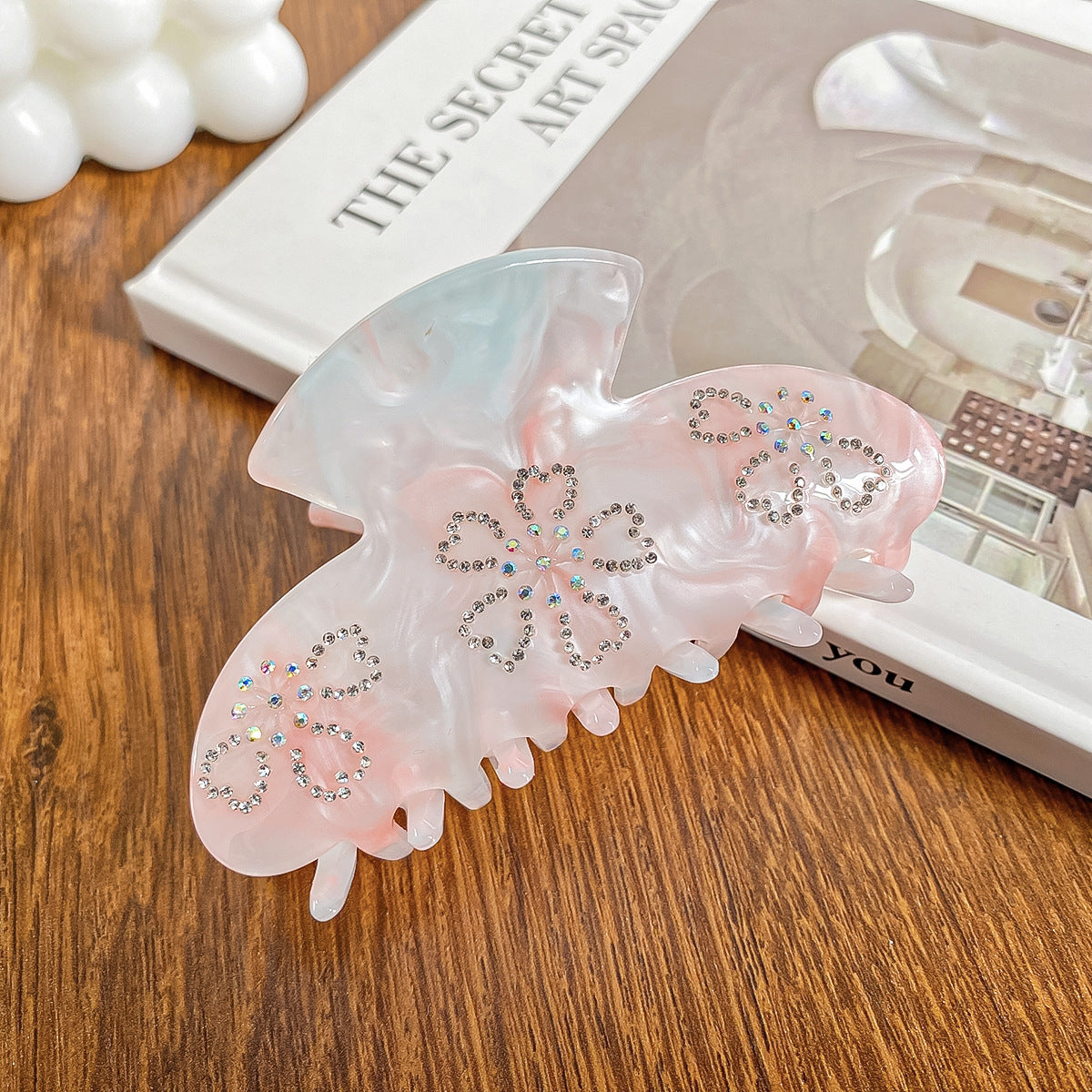 Wholesale Acrylic Diamond Inlaid Flower Valentine's Day Hair Clips